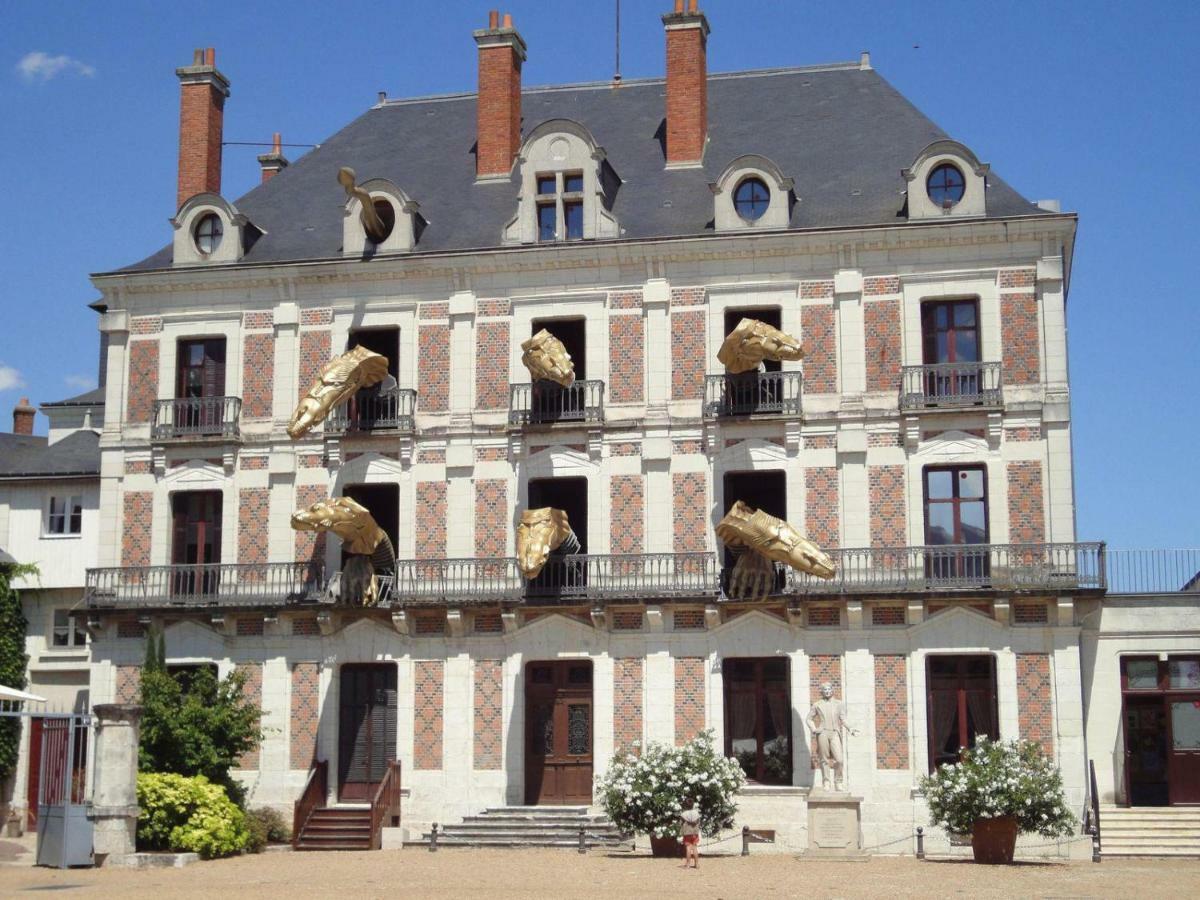 La Loire Et Ses Chateaux_2 Courbouzon  Exterior foto